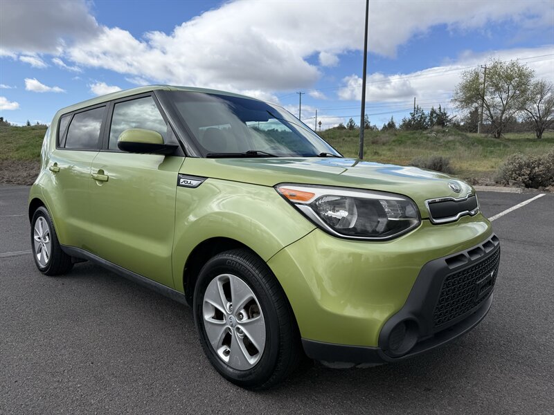 2016 Kia Soul   - Photo 1 - Madras, OR 97741