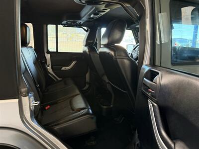 2013 Jeep Wrangler Unlimited Sport   - Photo 13 - Madras, OR 97741