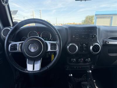 2013 Jeep Wrangler Unlimited Sport   - Photo 13 - Madras, OR 97741