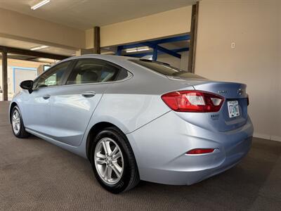 2017 Chevrolet Cruze LT Auto - Photo 3 - Madras, OR 97741
