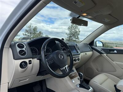 2017 Volkswagen Tiguan 2.0T Limited S 4Motion   - Photo 12 - Madras, OR 97741