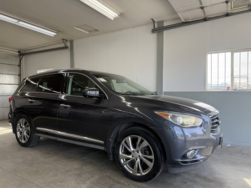 2013 INFINITI JX35   - Photo 1 - Madras, OR 97741