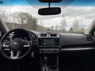 2015 Subaru Outback 2.5i Limited   - Photo 9 - Madras, OR 97741