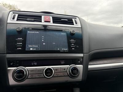 2015 Subaru Outback 2.5i Limited   - Photo 13 - Madras, OR 97741