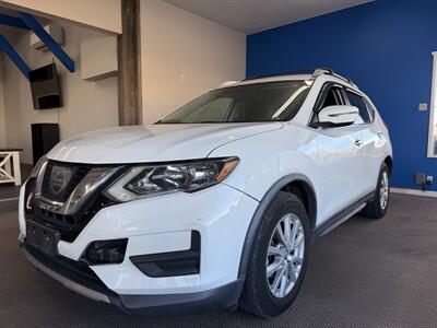 2017 Nissan Rogue S - Photo 2 - Madras, OR 97741