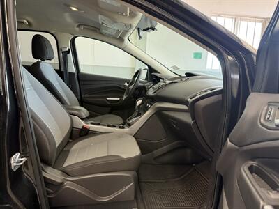 2014 Ford Escape SE   - Photo 6 - Madras, OR 97741