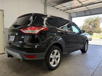 2014 Ford Escape SE   - Photo 3 - Madras, OR 97741