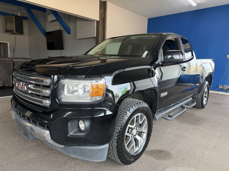 2017 GMC Canyon SLE   - Photo 1 - Madras, OR 97741