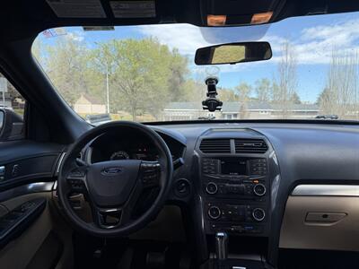2017 Ford Explorer   - Photo 7 - Madras, OR 97741