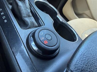 2017 Ford Explorer   - Photo 11 - Madras, OR 97741