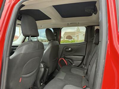 2016 Jeep Renegade Trailhawk   - Photo 3 - Madras, OR 97741