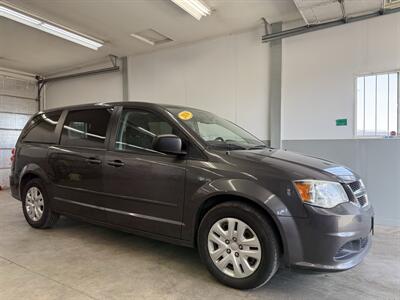 2016 Dodge Grand Caravan American Value Package   - Photo 1 - Madras, OR 97741