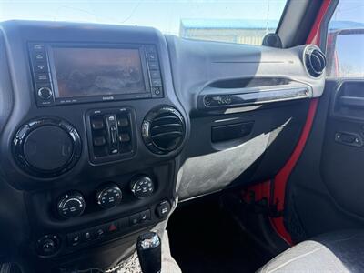 2014 Jeep Wrangler Unlimited Sahara   - Photo 7 - Madras, OR 97741