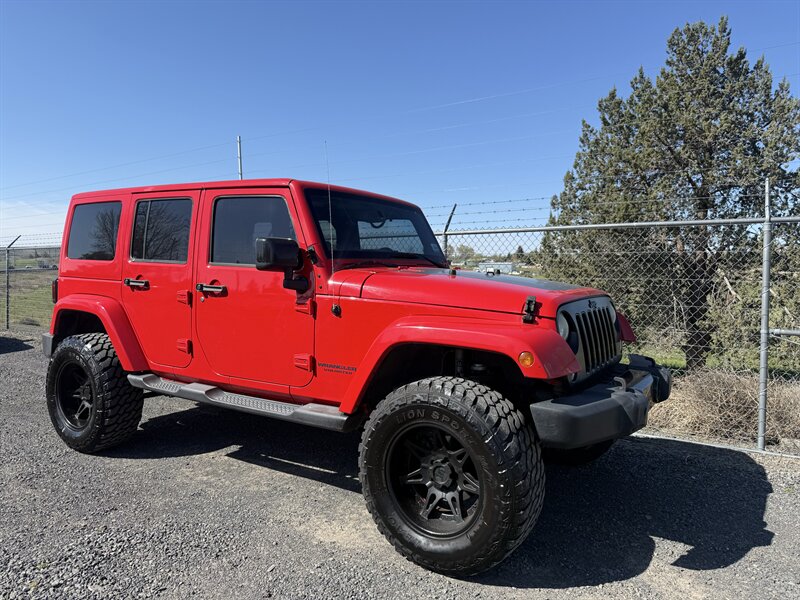 2014 Jeep Wrangler Unlimited Sahara  