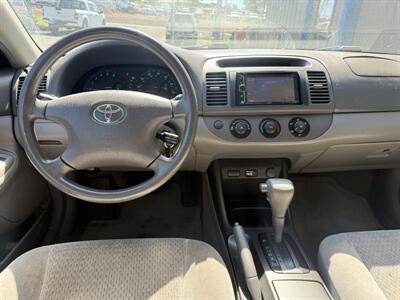 2002 Toyota Camry LE   - Photo 7 - Madras, OR 97741