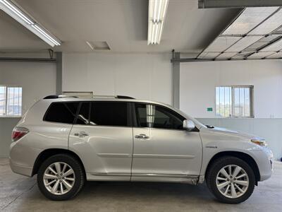 2012 Toyota Highlander Hybrid Limited   - Photo 2 - Madras, OR 97741