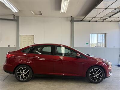 2017 Ford Focus SEL - Photo 2 - Madras, OR 97741