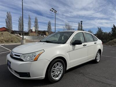 2011 Ford Focus SE   - Photo 4 - Madras, OR 97741