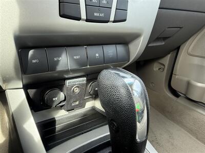2011 Ford Focus SE   - Photo 9 - Madras, OR 97741