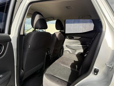 2017 Nissan Rogue Sport S   - Photo 3 - Madras, OR 97741