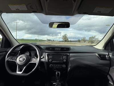 2017 Nissan Rogue Sport S   - Photo 6 - Madras, OR 97741