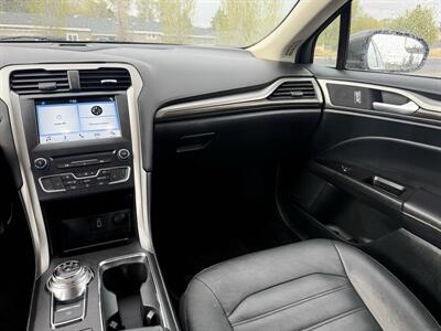 2017 Ford Fusion SE   - Photo 10 - Madras, OR 97741