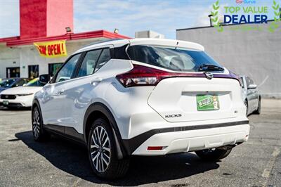 2023 Nissan Kicks SV - Photo 4 - Long Beach, CA 90806