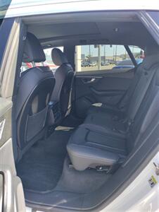 2019 Audi Q8 quattro Premium 55 TFSI   - Photo 17 - Long Beach, CA 90806