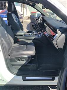 2019 Audi Q8 quattro Premium 55 TFSI   - Photo 6 - Long Beach, CA 90806