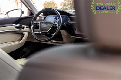 2022 Audi e-tron quattro Premium - Photo 28 - Long Beach, CA 90806