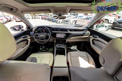 2022 Audi e-tron quattro Premium - Photo 29 - Long Beach, CA 90806