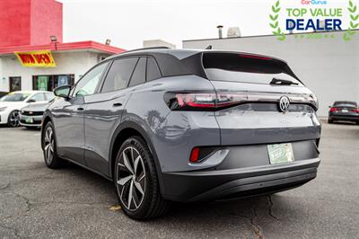 2023 Volkswagen ID.4 Pro S Plus - Photo 4 - Long Beach, CA 90806