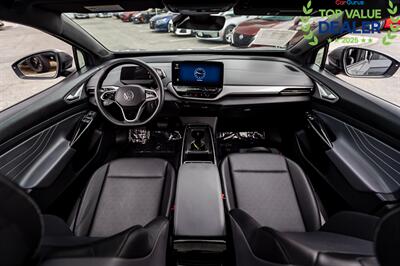2023 Volkswagen ID.4 Pro S Plus - Photo 29 - Long Beach, CA 90806