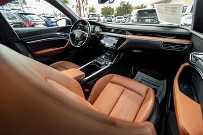 2022 Audi e-tron Sportback quattro Premium S line - Photo 20 - Long Beach, CA 90806