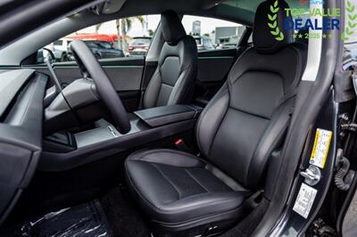 2025 Tesla Model 3 Long Range - Photo 9 - Long Beach, CA 90806