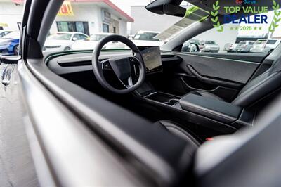 2025 Tesla Model 3 Long Range - Photo 17 - Long Beach, CA 90806