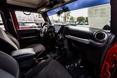 2014 Jeep Wrangler Unlimited Willys Wheeler Edition - Photo 17 - Long Beach, CA 90806
