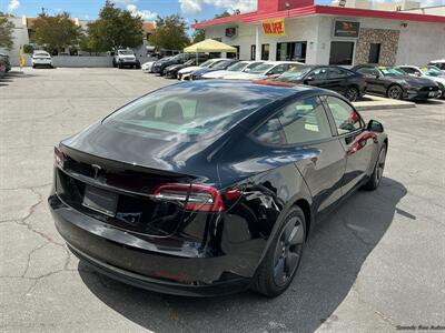2021 Tesla Model 3 Standard Range Plus - Photo 9 - Long Beach, CA 90806