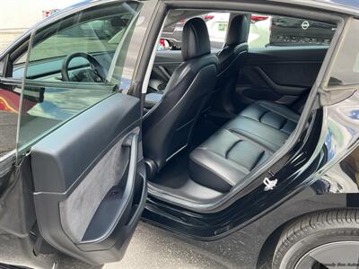 2021 Tesla Model 3 Standard Range Plus - Photo 25 - Long Beach, CA 90806