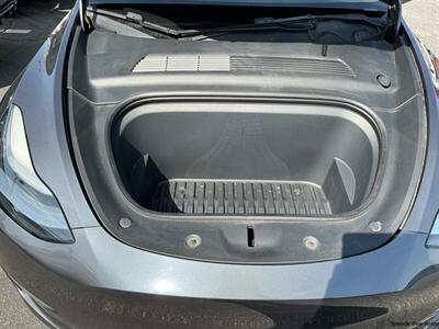 2021 Tesla Model Y Long Range - Photo 16 - Long Beach, CA 90806