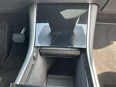 2021 Tesla Model Y Long Range - Photo 27 - Long Beach, CA 90806