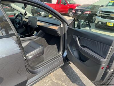 2021 Tesla Model Y Long Range - Photo 30 - Long Beach, CA 90806