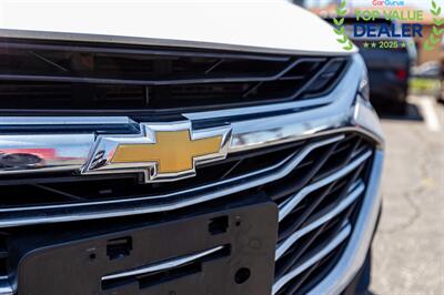 2023 Chevrolet Malibu LT   - Photo 12 - Long Beach, CA 90806