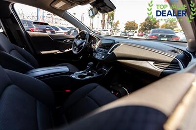 2023 Chevrolet Malibu LT   - Photo 28 - Long Beach, CA 90806