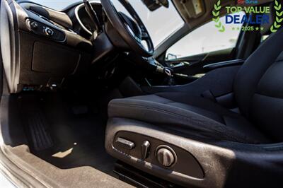 2023 Chevrolet Malibu LT   - Photo 18 - Long Beach, CA 90806