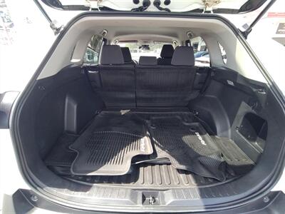 2021 Toyota RAV4 XLE   - Photo 9 - Long Beach, CA 90806