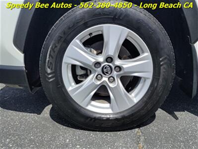 2021 Toyota RAV4 XLE - Photo 11 - Long Beach, CA 90806