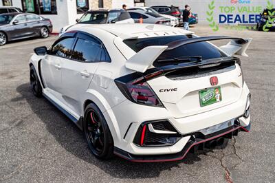 2021 Honda Civic Type R Touring   - Photo 4 - Long Beach, CA 90806