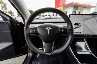 2021 Tesla Model Y Long Range   - Photo 11 - Long Beach, CA 90806