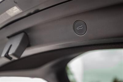 2021 Tesla Model Y Long Range   - Photo 18 - Long Beach, CA 90806